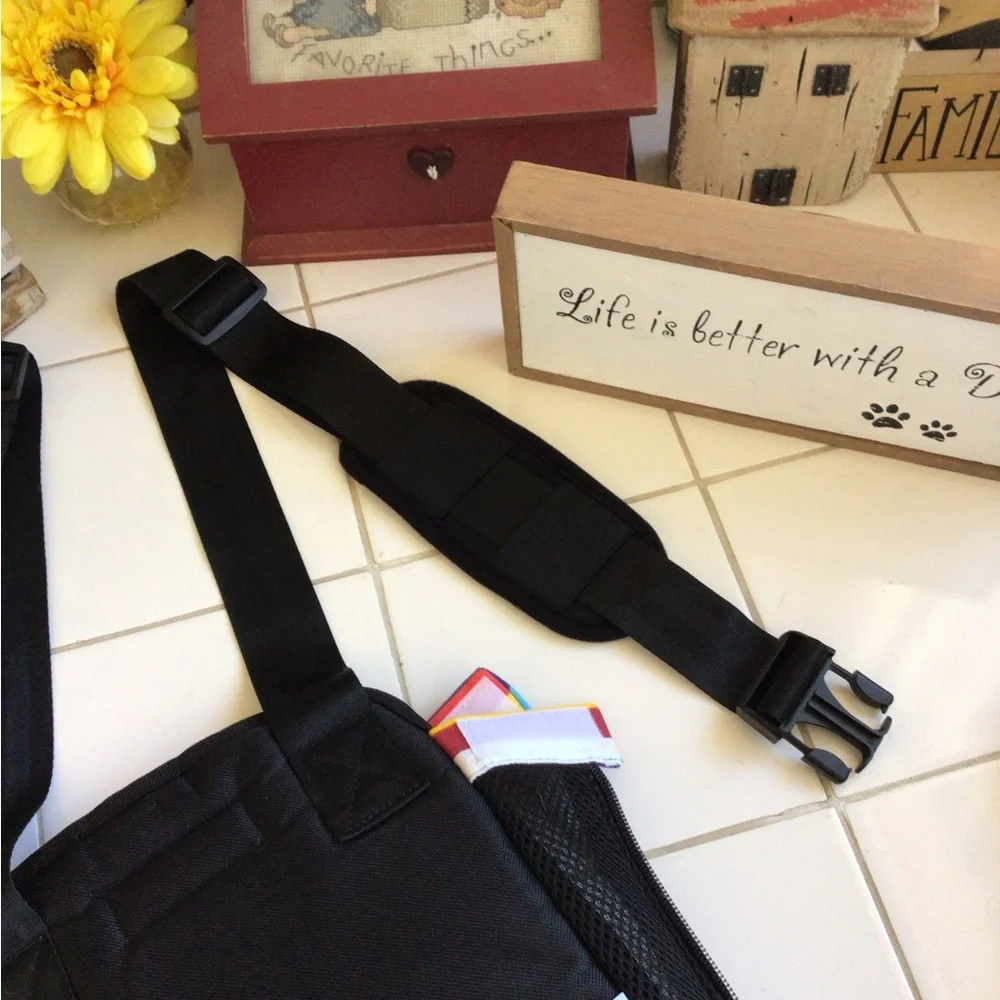 ‘Pawaboo’ Colorful Front-Facing Pet Carrier - Picture 7 of 10